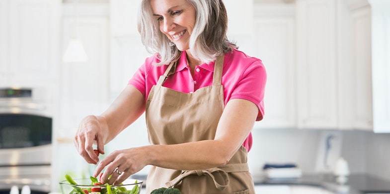 What To Eat To Ease Menopause Symptoms by Tracey Pollack